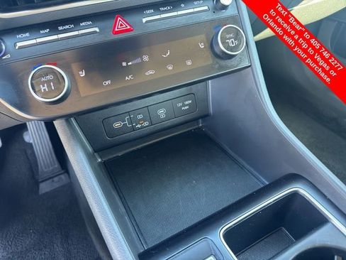 Used 2025 Hyundai Sonata SEL image 24