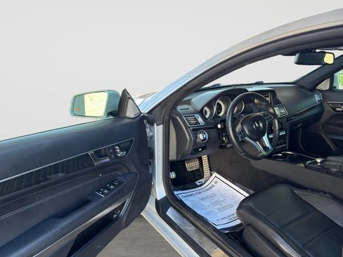 Used 2015 Mercedes-Benz E 400 4MATIC Coupe image 11