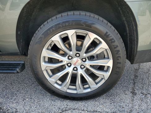 Used 2023 GMC Yukon XL Denali w/ LPO, Floor Liner Package image 80