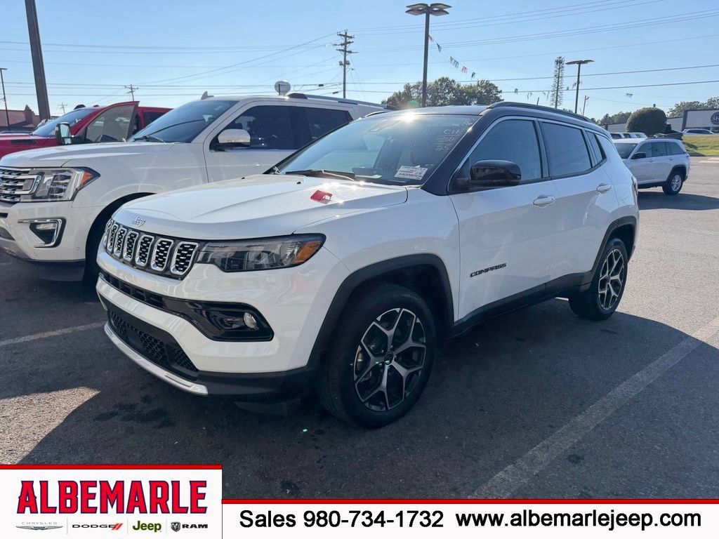 Used 2025 Jeep Compass Limited AWD/4WD image 1