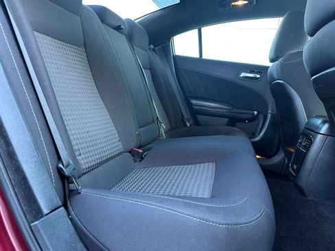 Used 2019 Dodge Charger R/T w/ Blacktop Package image 24