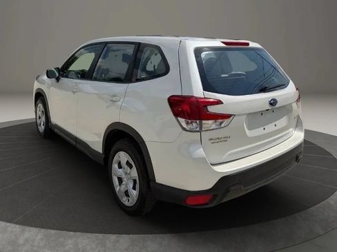 Used 2023 Subaru Forester AWD/4WD image 5