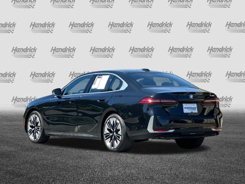 Certified 2026 BMW 530i RWD image 7