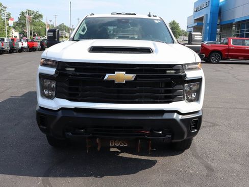 Used 2024 Chevrolet Silverado 3500 W/T w/ WT Convenience Package image 23