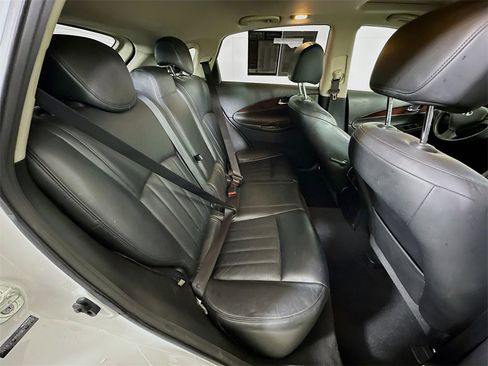 Used 2017 INFINITI QX50 Base w/ Premium Plus Package image 11