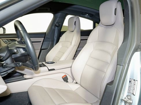 Used 2023 Porsche Taycan 4S image 5