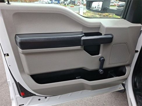 Used 2019 Ford F450 XL w/ Snow Plow Prep Package image 17