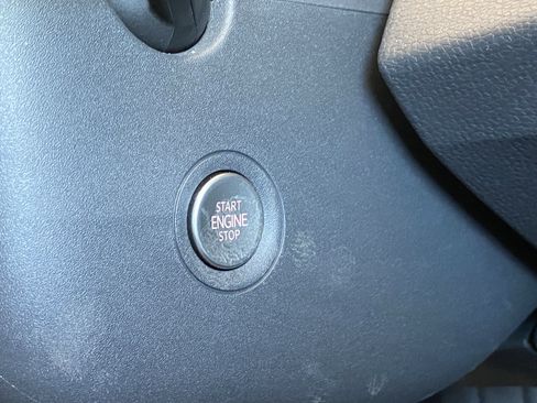 Used 2023 Volkswagen ID.4 Pro S AWD/4WD image 16