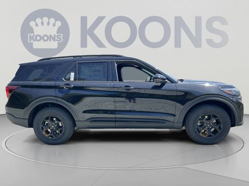 New 2026 Ford Explorer Tremor w/ Tremor Ultimate Package AWD/4WD image 8