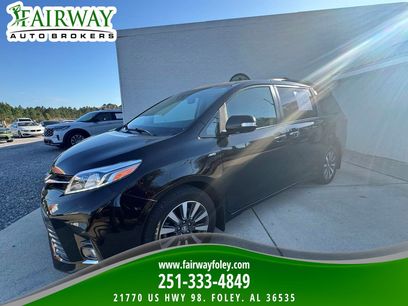 Used 2020 Toyota Sienna Limited Premium w/ Carpet Mat Package
