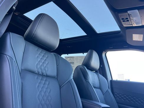 New 2025 Mitsubishi Outlander SEL Black Edition image 19