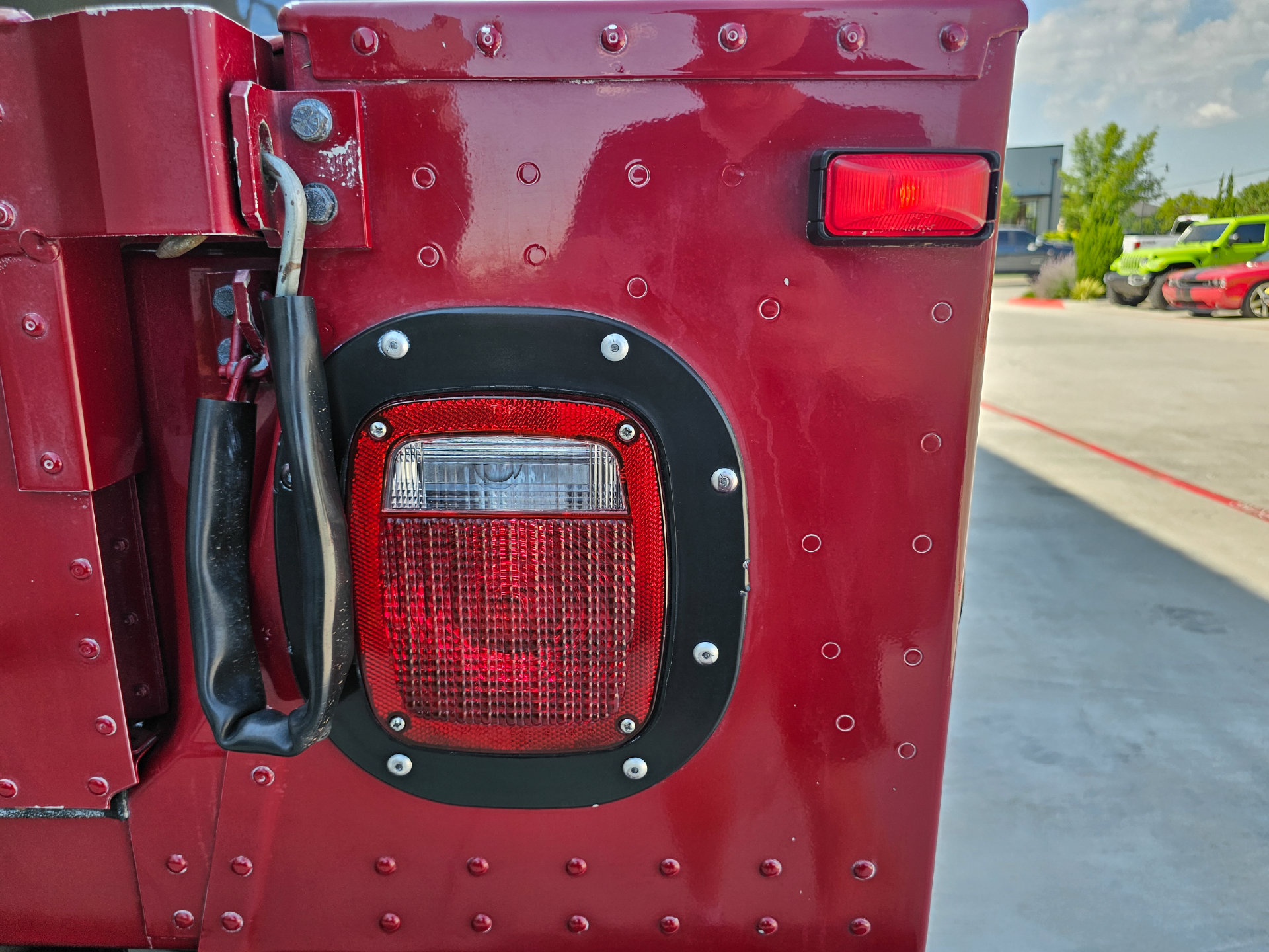 Used 1998 HUMMER H1 4-Door Open Top AWD/4WD image 38