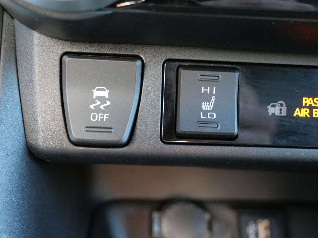 Certified 2023 Toyota RAV4 XSE w/ XSE Grade Weather Package AWD/4WD image 19