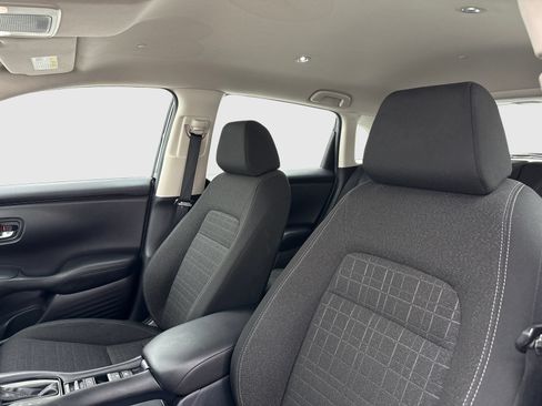 Used 2023 Honda HR-V LX image 15
