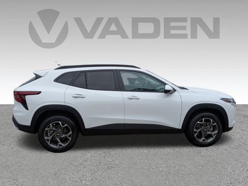 New 2026 Chevrolet Trax LT image 23