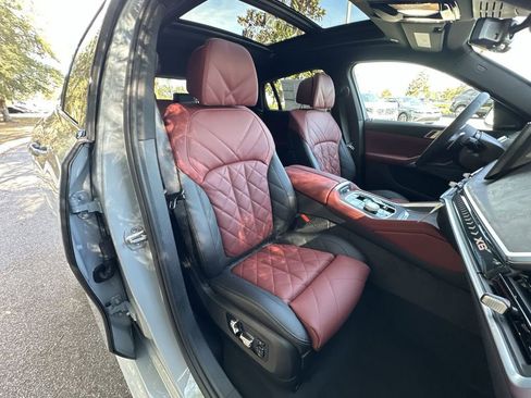 New 2026 BMW X6 xDrive40i w/ Executive Package image 29