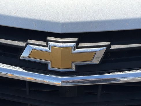 Used 2021 Chevrolet Equinox LS w/ LS Convenience Package FWD image 7