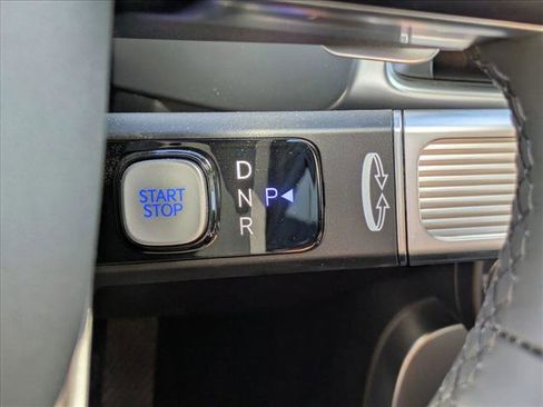 New 2026 Hyundai Ioniq 9 SEL image 13