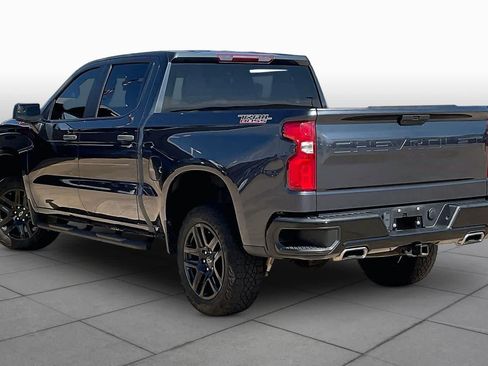 Used 2021 Chevrolet Silverado 1500 Custom Trail Boss w/ Safety Confidence Package AWD/4WD image 12