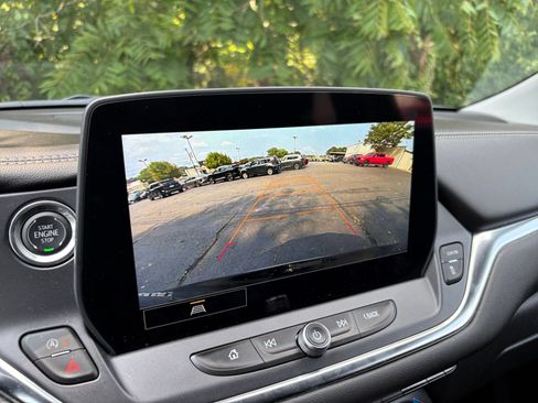 Used 2025 Chevrolet Blazer LT FWD image 20