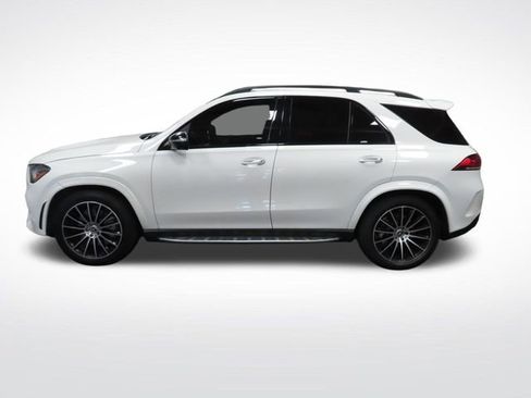 Used 2023 Mercedes-Benz GLE 450 4MATIC image 2
