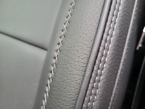 New 2025 GMC Sierra 2500 Denali w/ Denali Reserve Package image 19