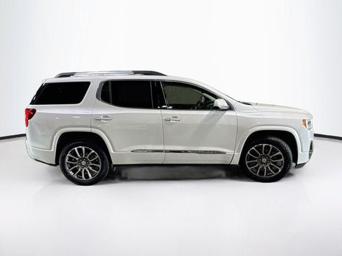 Used 2021 GMC Acadia Denali w/ Denali Ultimate Package AWD/4WD image 4