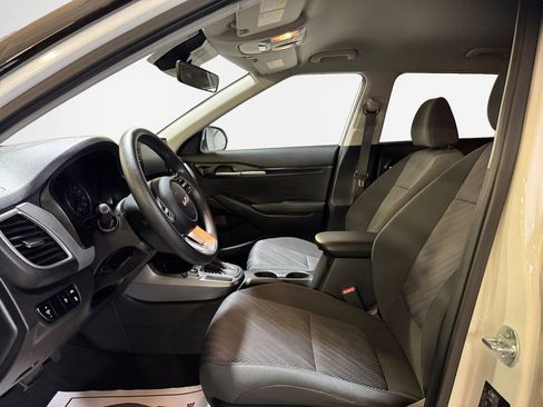 Certified 2023 Kia Seltos LX image 12