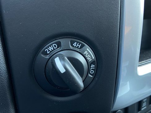 Used 2014 Nissan Titan PRO-4X AWD/4WD image 24