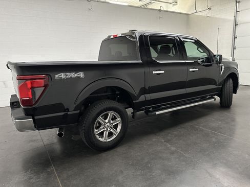 Used 2024 Ford F150 XLT AWD/4WD image 10