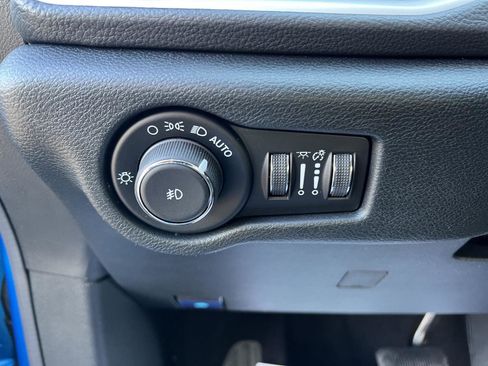 New 2026 Chrysler Pacifica Select image 19