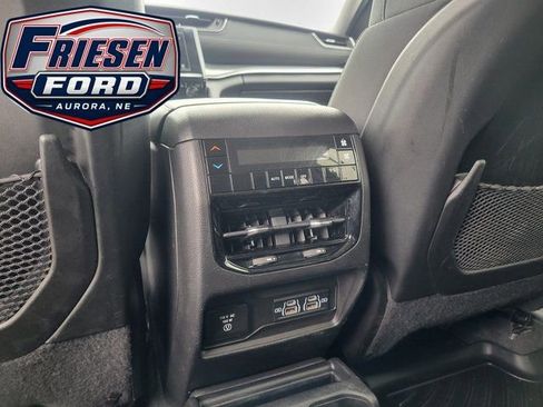 Used 2022 Jeep Grand Cherokee L Laredo w/ Luxury Tech Group I AWD/4WD image 27
