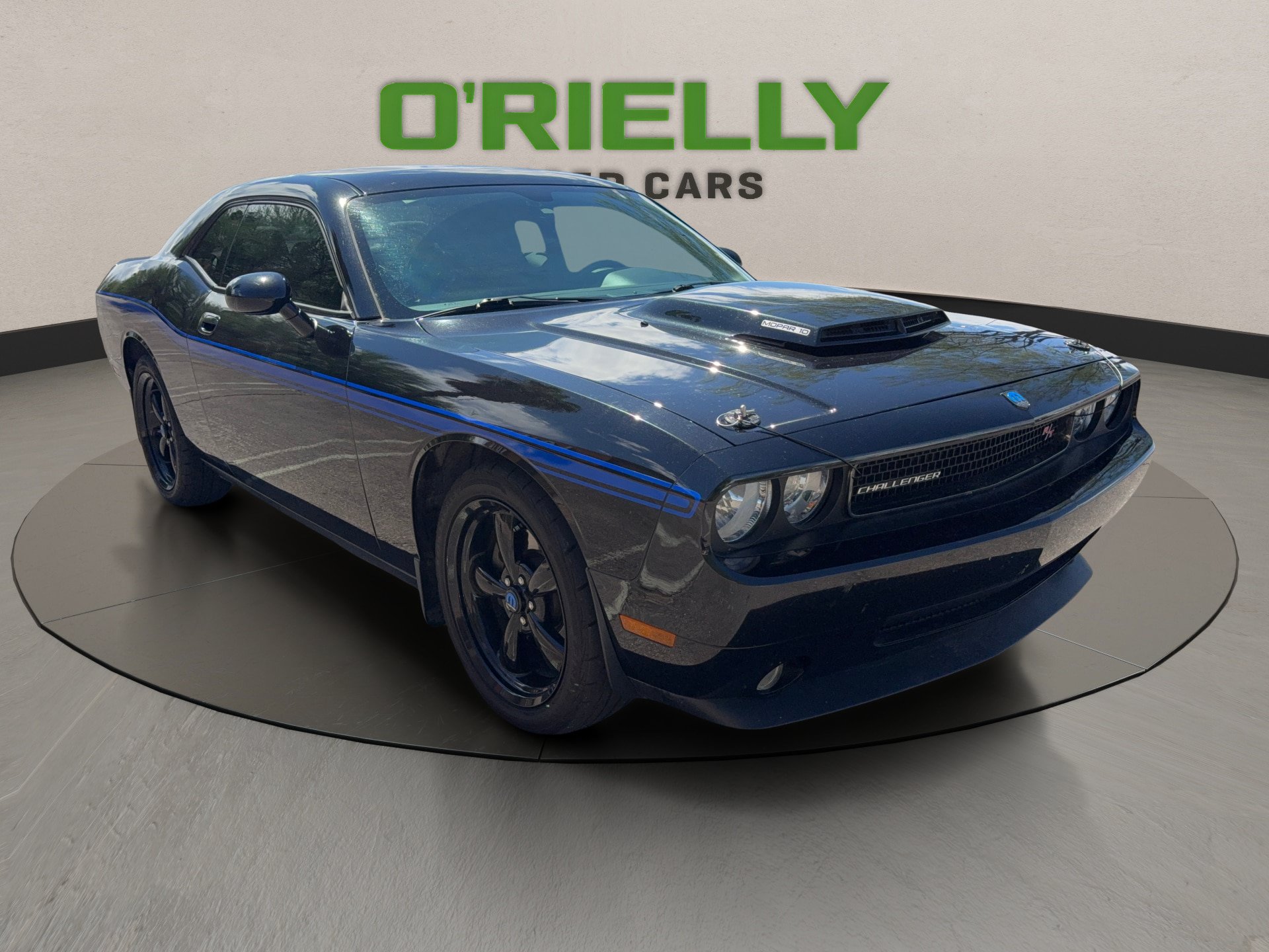 Used 2010 Dodge Challenger R/T w/ Mopar 10 Pkg RWD image 9