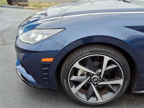 Used 2021 Hyundai Sonata SEL Plus w/ Tech Package image 16