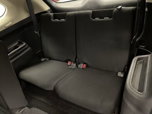 Used 2020 Mitsubishi Outlander ES image 23