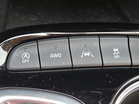 Used 2024 Buick Encore GX Sport Touring AWD/4WD image 30