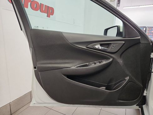 Used 2024 Chevrolet Malibu LT FWD image 7