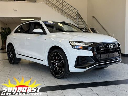 Used 2019 Audi Q8 Prestige image 1