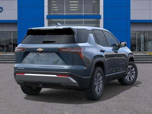 New 2026 Chevrolet Equinox LT FWD image 4