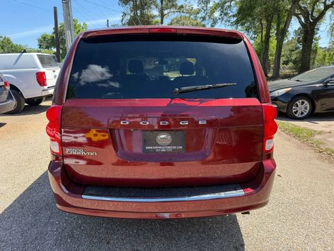 Used 2019 Dodge Grand Caravan GT image 6