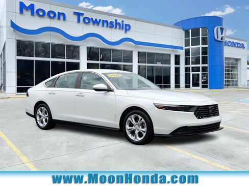 Used 2025 Honda Accord LX image 1