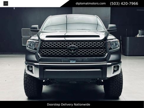 Used 2021 Toyota Tundra SR5 w/ SR5 Upgrade Package AWD/4WD image 11