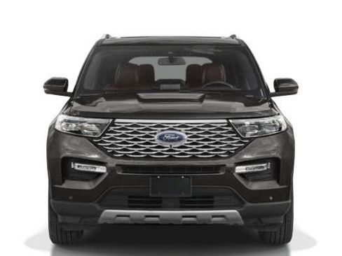 Used 2021 Ford Explorer Platinum w/ Equipment Group 601A AWD/4WD image 4
