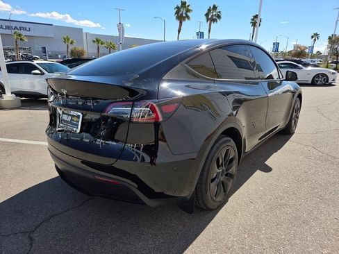 Used 2024 Tesla Model Y Long Range image 6