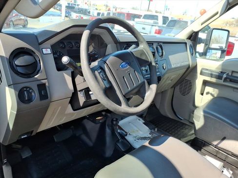 Used 2010 Ford F350 XL image 9