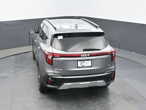 Used 2024 Kia Seltos S AWD/4WD image 48