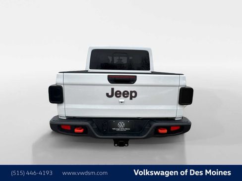 Used 2023 Jeep Gladiator Mojave w/ Cold Weather Group image 5