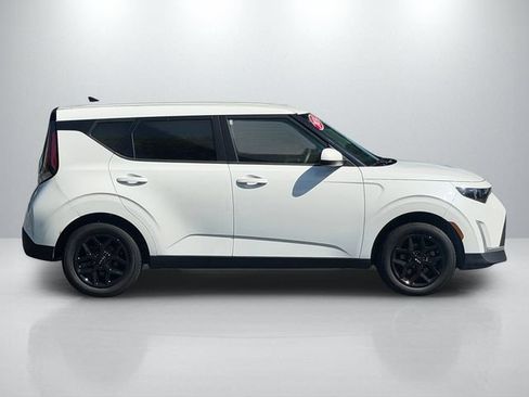 Certified 2024 Kia Soul LX w/ Option Group 015 FWD image 10