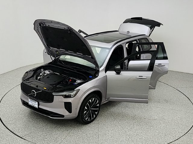 Used 2026 Volvo XC90 B6 Ultra w/ Protection Package Premier AWD/4WD image 35