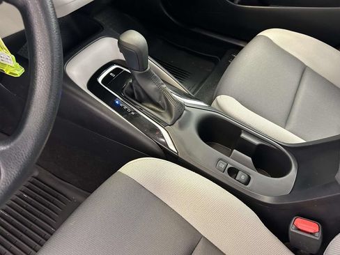 Used 2026 Toyota Corolla LE FWD image 20